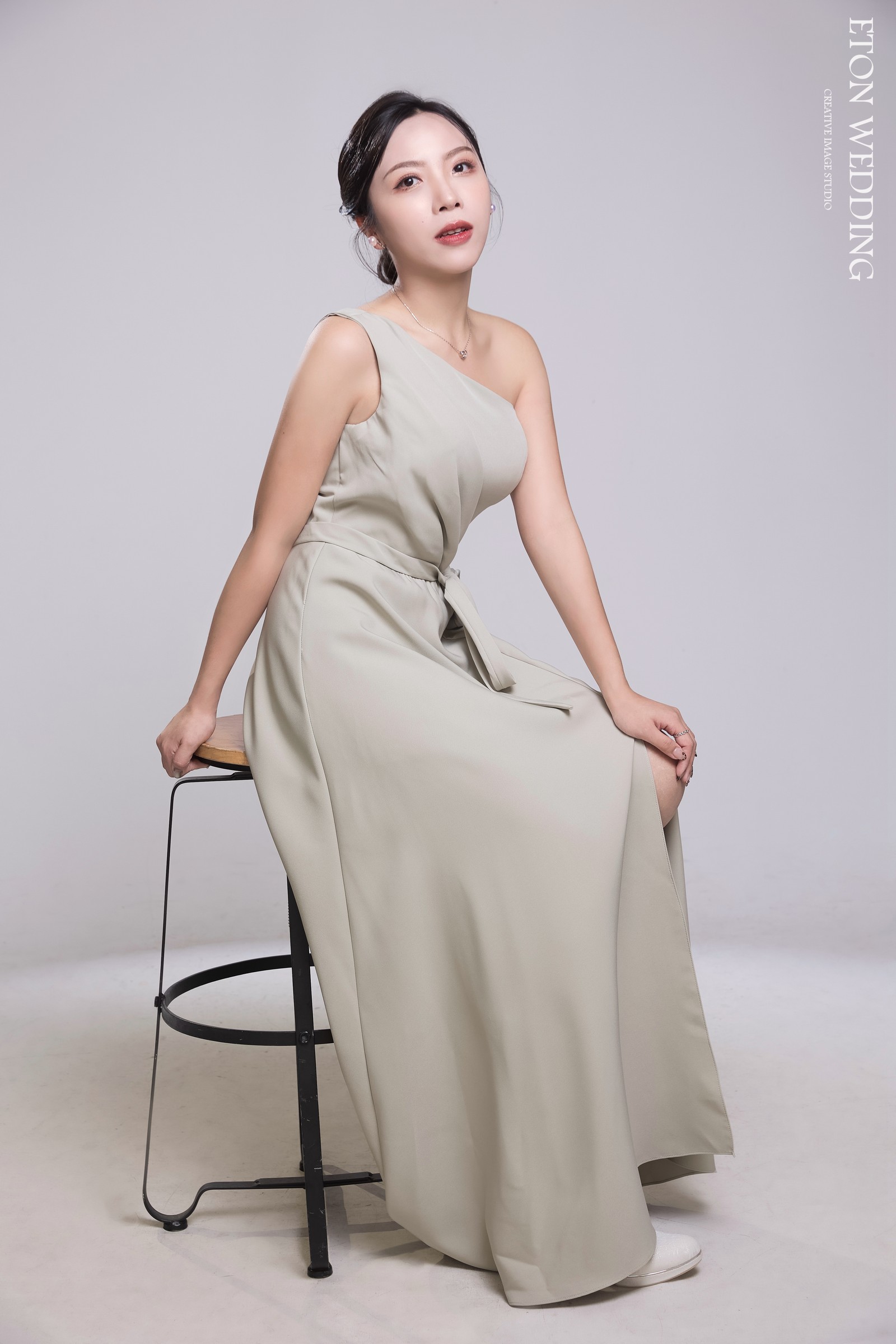 尾牙禮服,晚禮服,宴客禮服,春酒禮服,派對禮服,小禮服